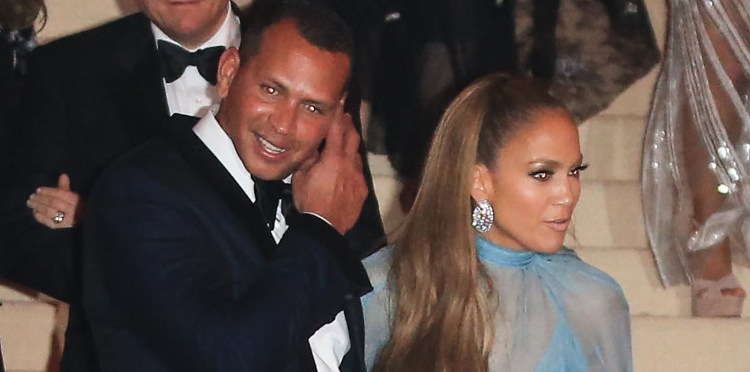 jennifer lopez pregnant